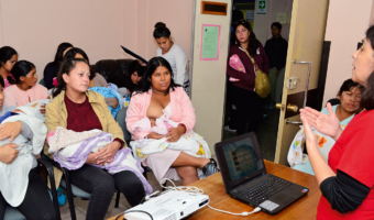 The health team educates mothers and screens for postpartum depression at Iquique Hospital, Chile